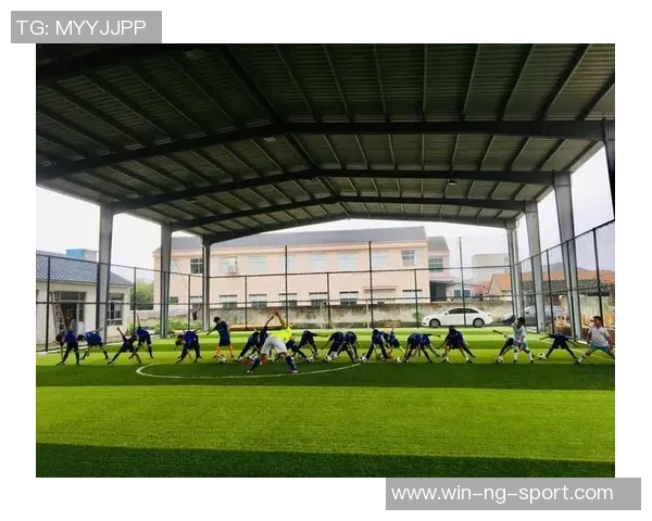 张家港足球培训助力青少年成长提升球技与团队合作精神